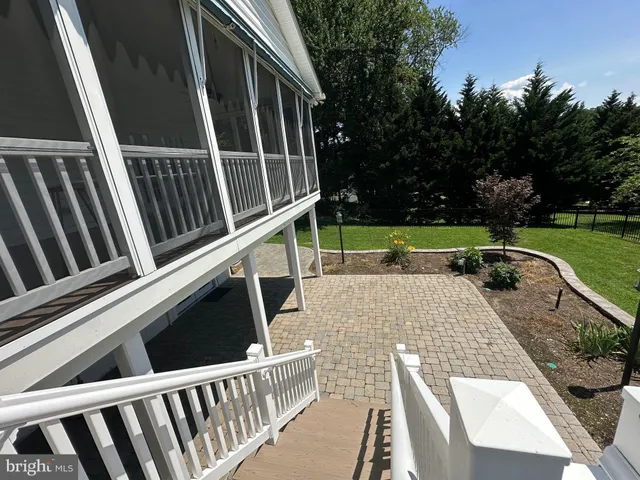 $799,900 | 465 Sablewood Drive, Huntingtown, MD 20639