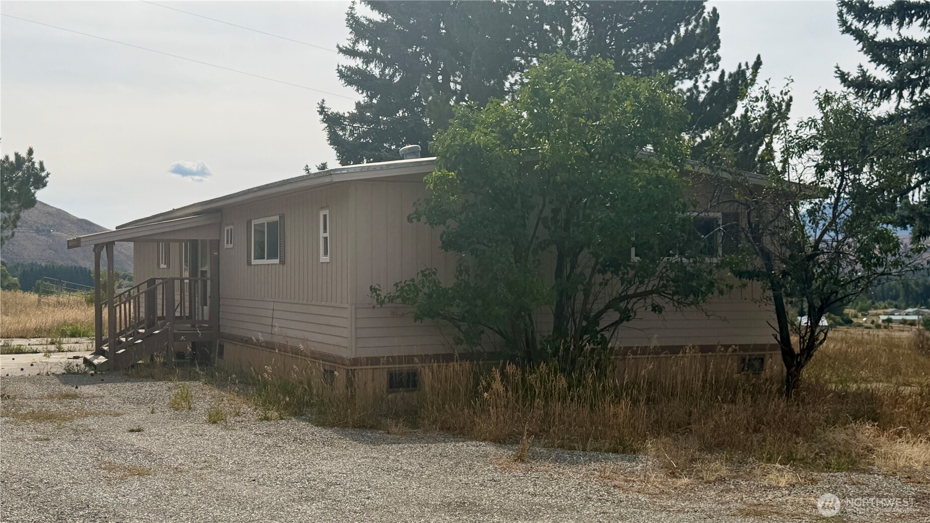 762 Twisp-Winthrop Eastside Road Winthrop, WA 98862 - Photo 14 of 33 Gallery Image 14