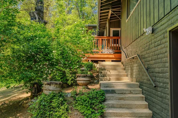 $525,000 | 201 Barney Way, West Point, CA 95255