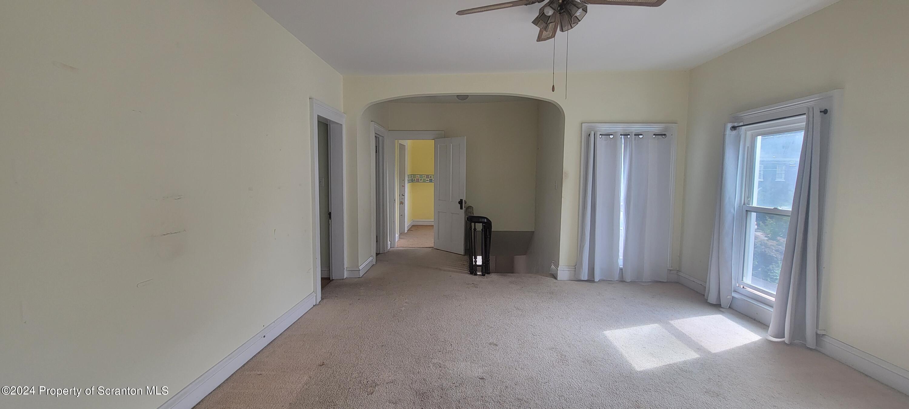 1543 Capouse Avenue Scranton, PA 18509 - Photo 39 of 62