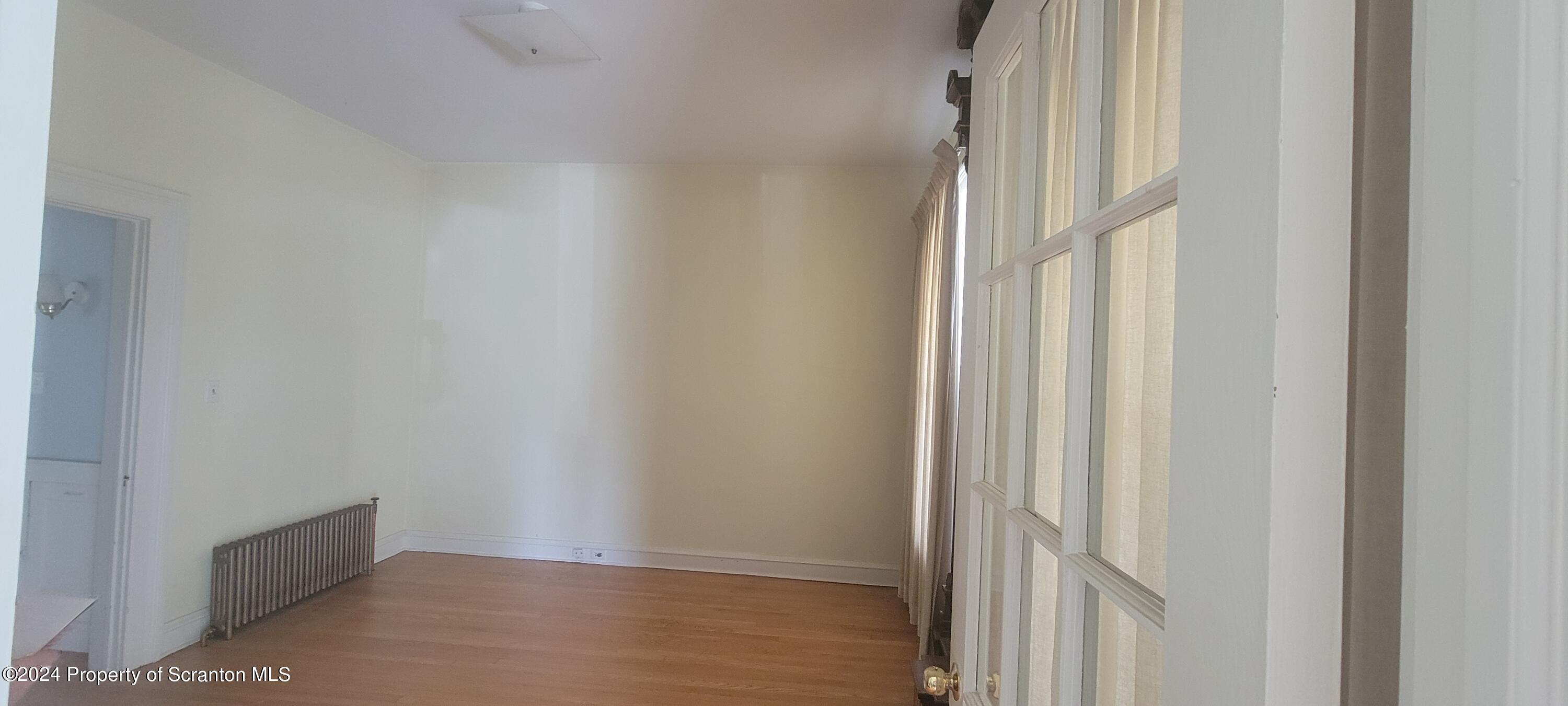 1543 Capouse Avenue Scranton, PA 18509 - Photo 10 of 62 a view of small space