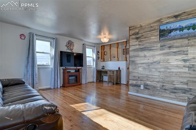 1904 Winston Road Colorado Springs, CO 80909 - Photo 10 of 50 Gallery Image 10