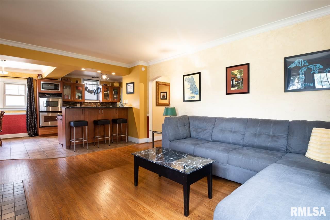 1329 West Circle Road Peoria, IL 61604 - Photo 31 of 36 Gallery Image 31