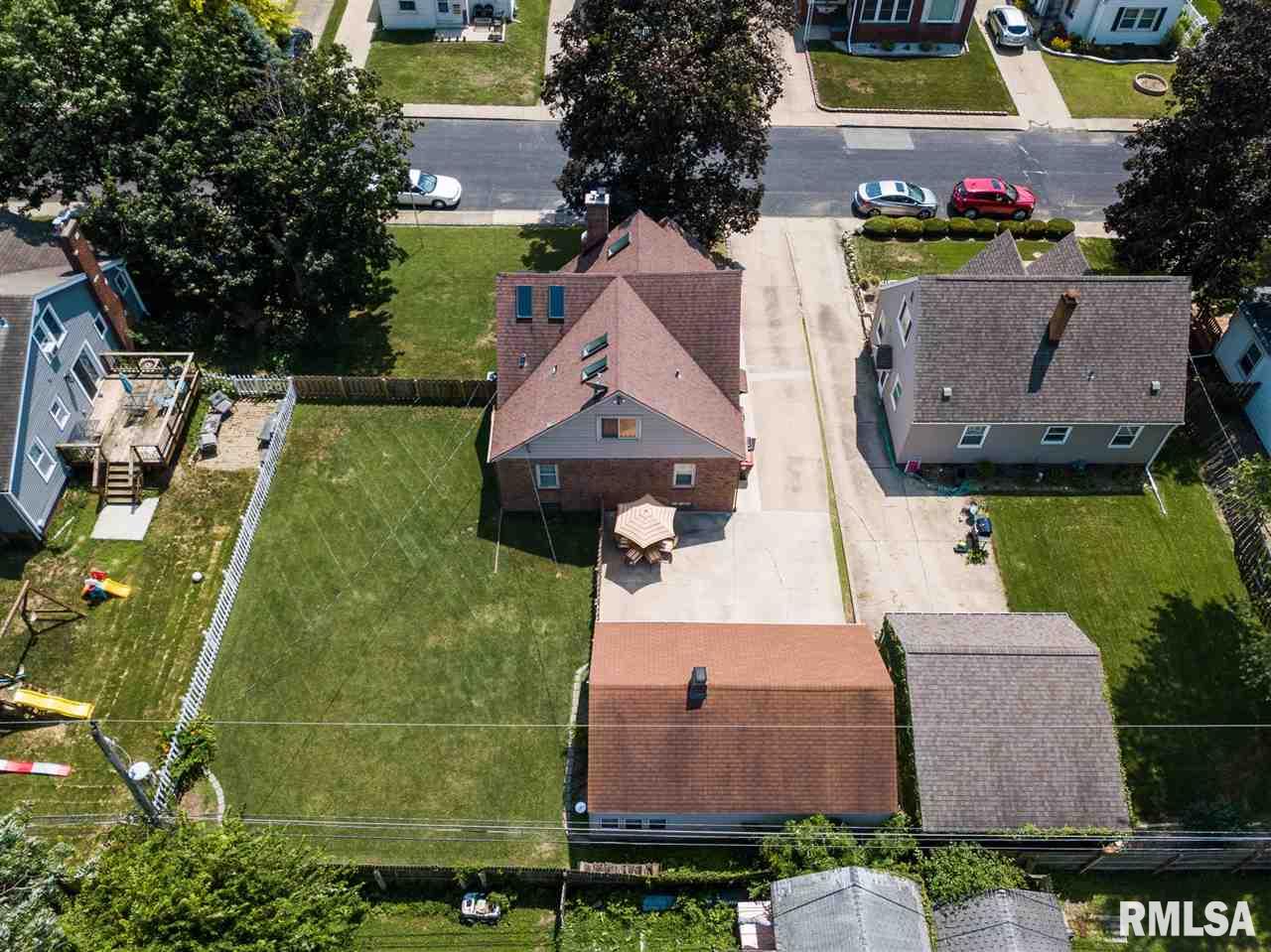 1329 West Circle Road Peoria, IL 61604 - Photo 34 of 36 Gallery Image 34