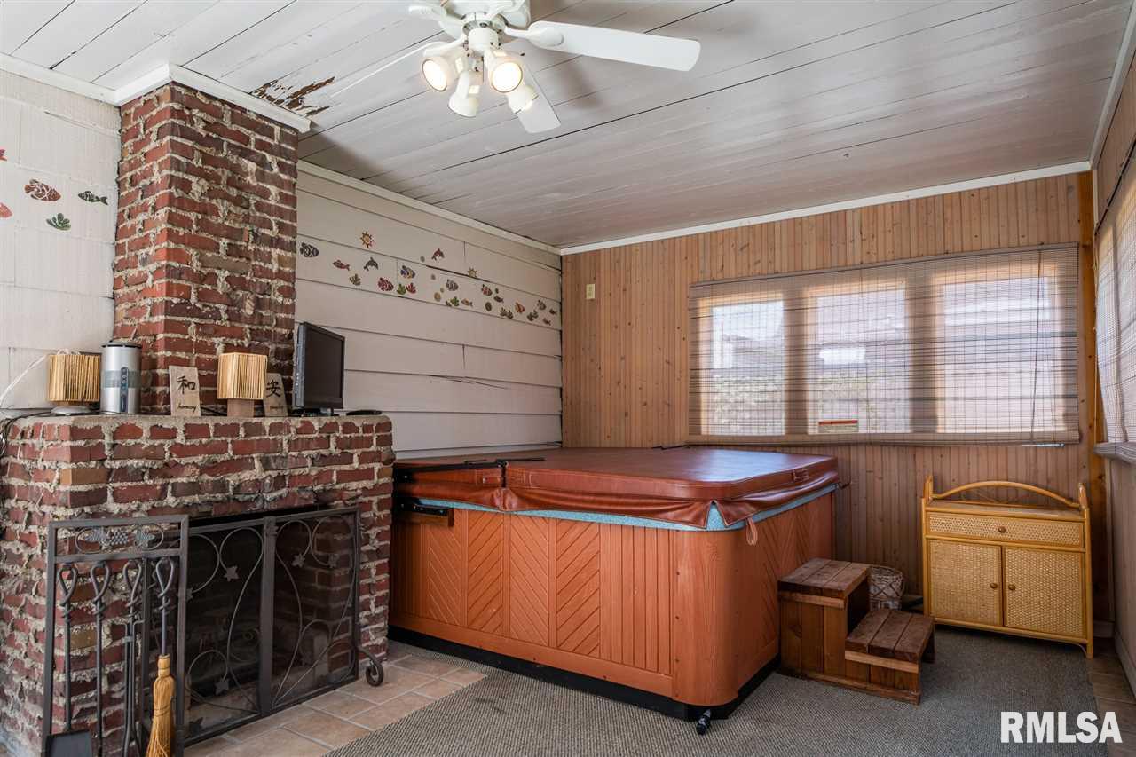 1329 West Circle Road Peoria, IL 61604 - Photo 36 of 36 Gallery Image 36