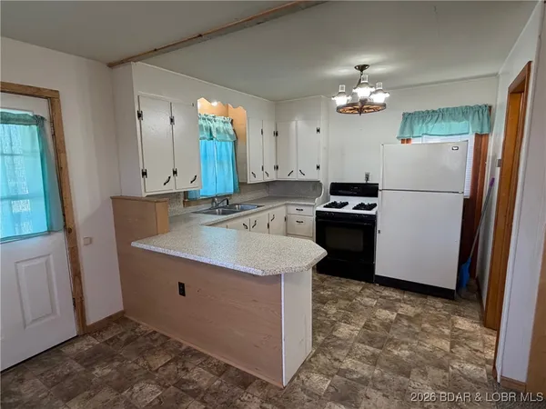 $149,900 | 23130 Salley Drive, Warsaw, MO 65355