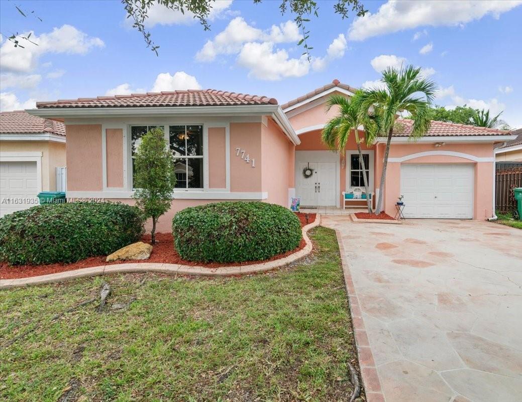 7741 Northwest 194th Terrace Hialeah, FL 33015 - Photo 27 of 27