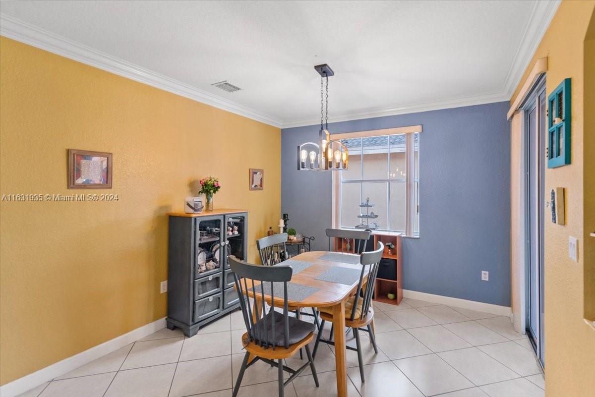 7741 Northwest 194th Terrace Hialeah, FL 33015 - Photo 7 of 27