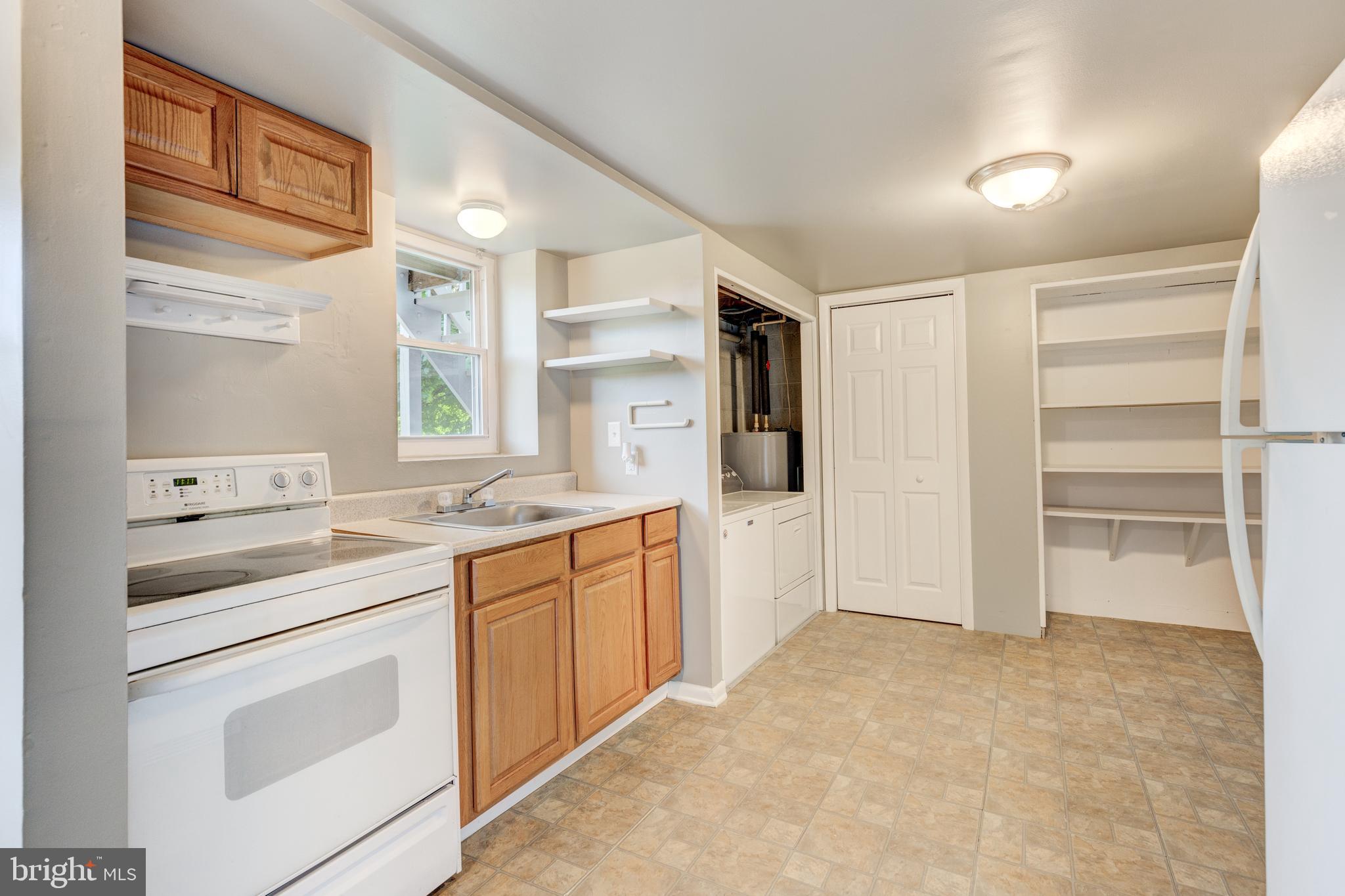 88 East Nicodemus Road Westminster, MD 21157 - Photo 26 of 43 Lower Level Kitchen - Apt/In-law suite