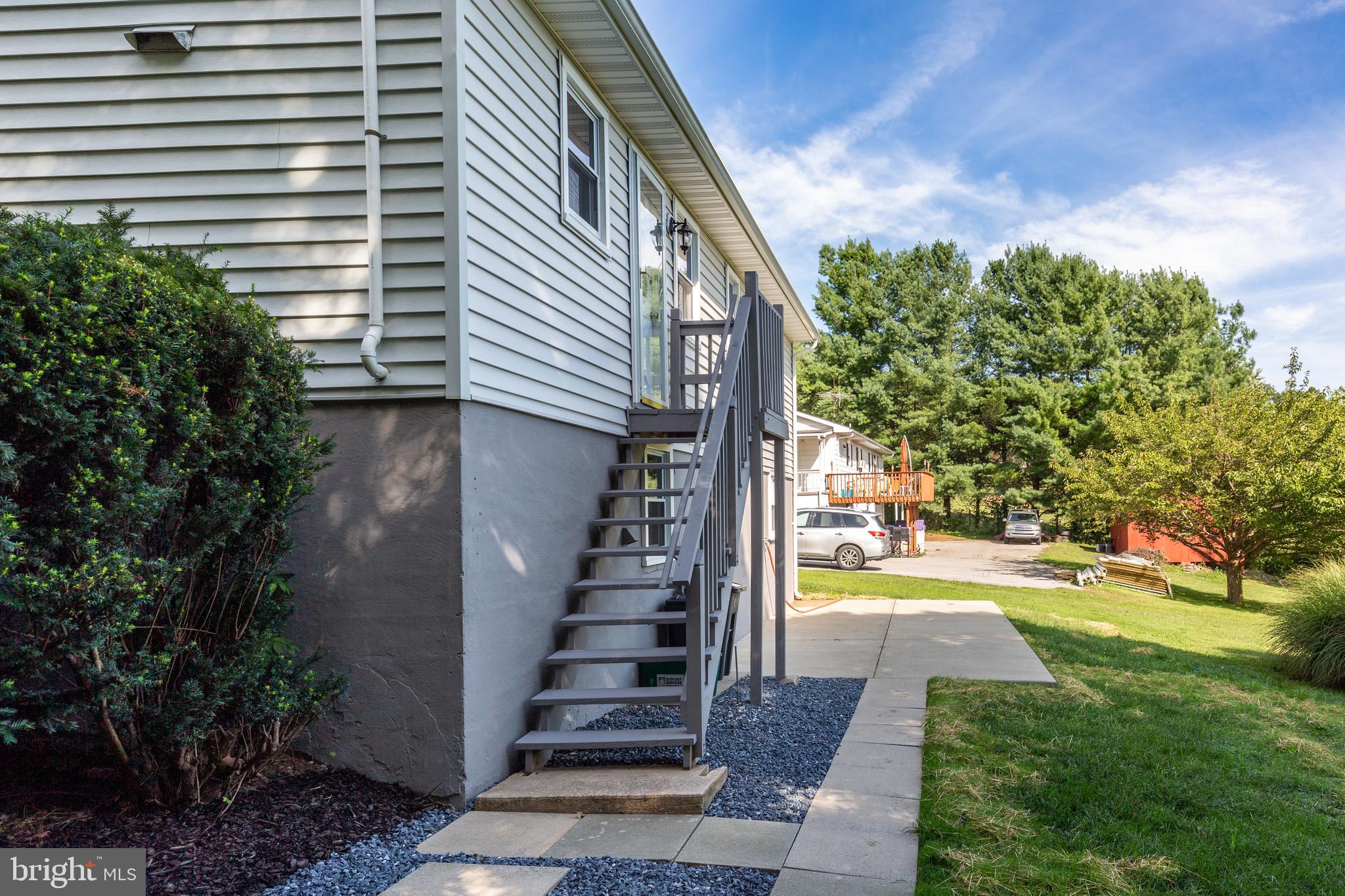 88 East Nicodemus Road Westminster, MD 21157 - Photo 32 of 43 Access to Kitchen & Basement