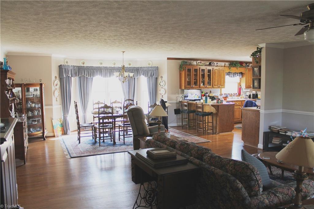 180 Eldora Road Ararat, NC 27007 - Photo 17 of 34 Gallery Image 17