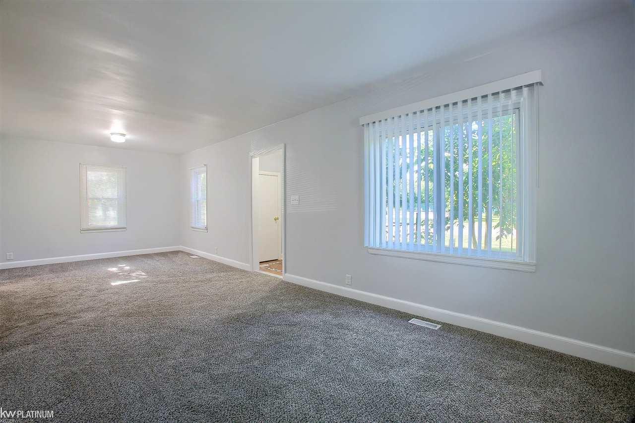 8511 24 Mile Road Shelby, MI 48316 - Photo 3 of 23