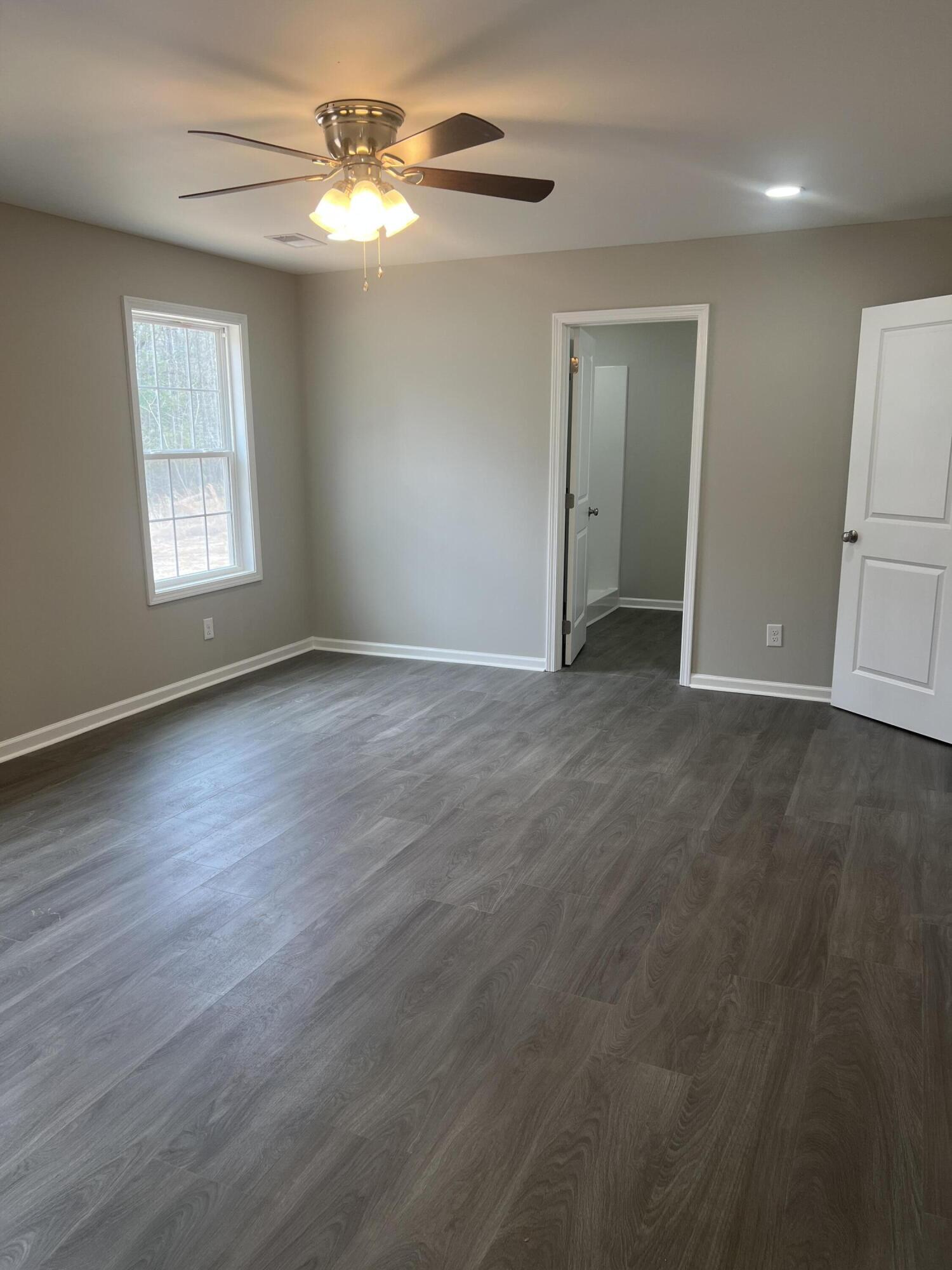 4316 Red Lane Road Dalzell, SC 29040 - Photo 5 of 14 Gallery Image 5