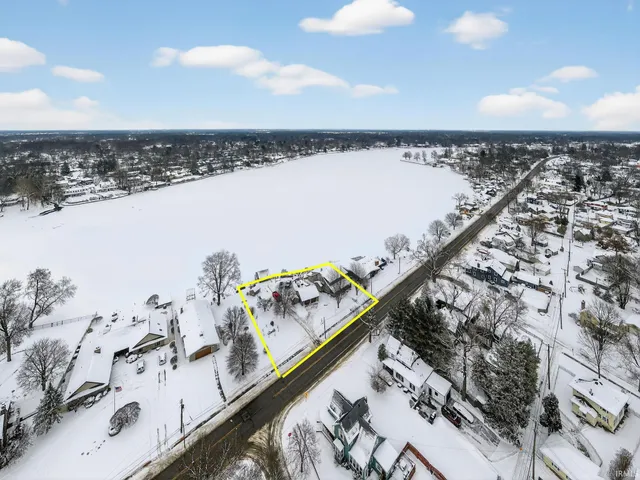 $1,700,000 | 1312 East Jackson Boulevard, Elkhart, IN 46516