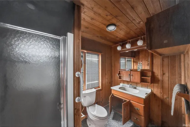 $1,700,000 | 1312 East Jackson Boulevard, Elkhart, IN 46516