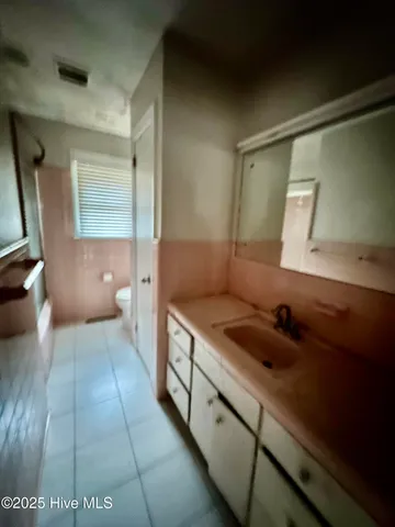 $90,000 | 219 Old Us Highway North, Windsor, NC 27983