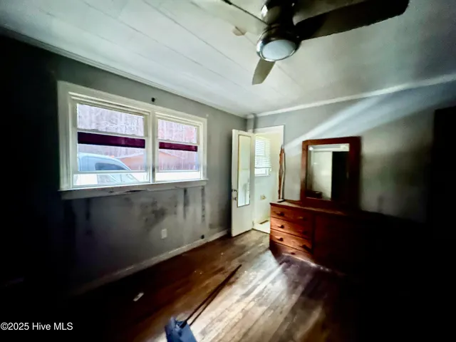 $90,000 | 219 Old Us Highway North, Windsor, NC 27983