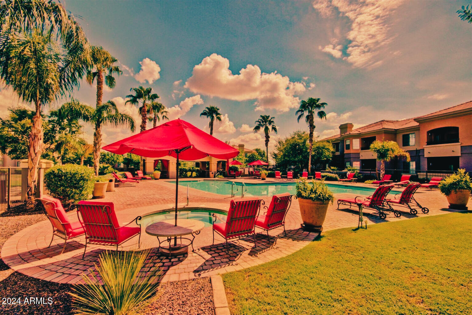 4f71e339-e6a3-4325-9804-0d3ba36efee9