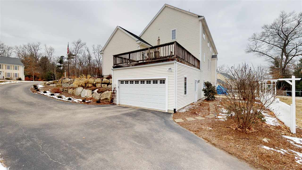 96 South Ridge Drive Manchester, NH 03109 - Photo 4 of 39