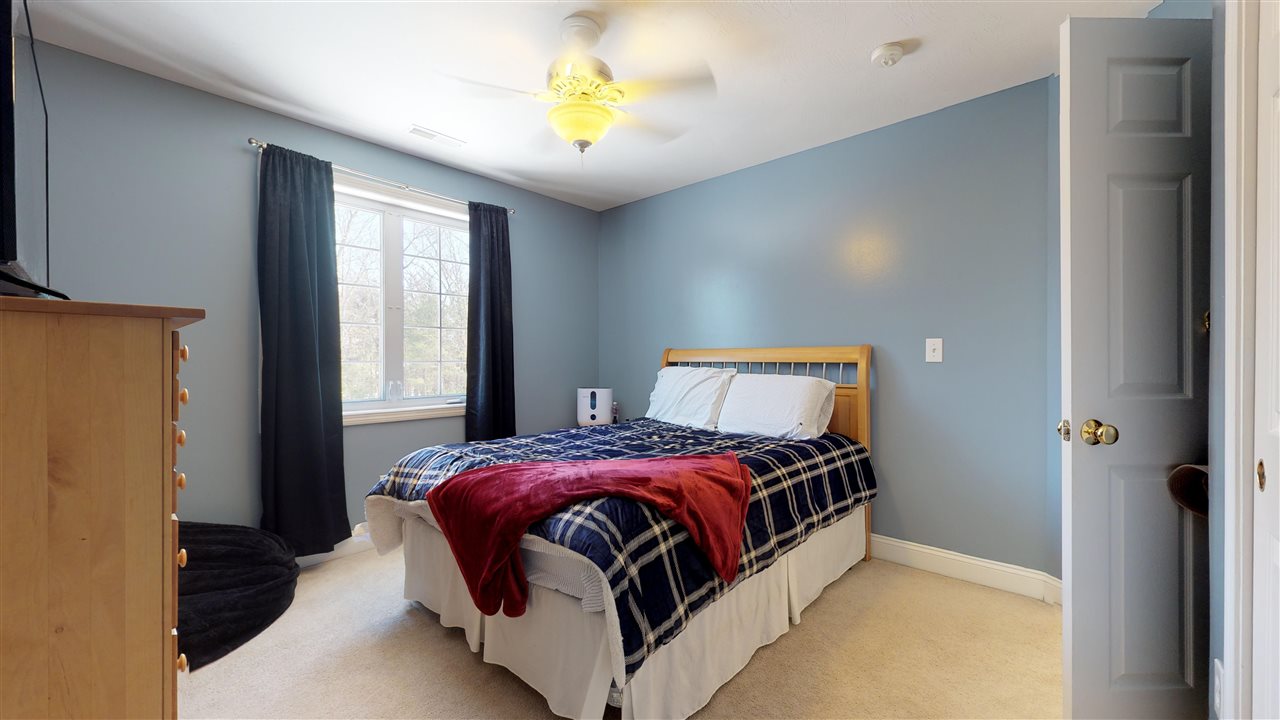 96 South Ridge Drive Manchester, NH 03109 - Photo 36 of 39
