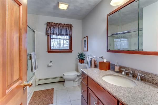 43 Chestnut Road Reading, MA 01867 - Photo 21 of 25 Gallery Image 21