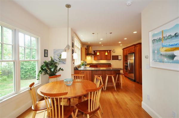 181 Stow Street Concord, MA 01742 - Photo 4 of 17