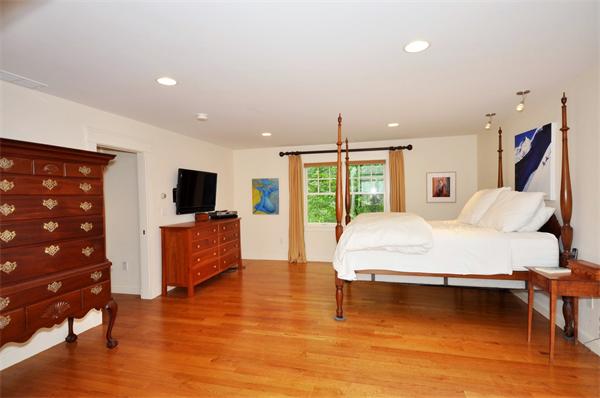 181 Stow Street Concord, MA 01742 - Photo 10 of 17