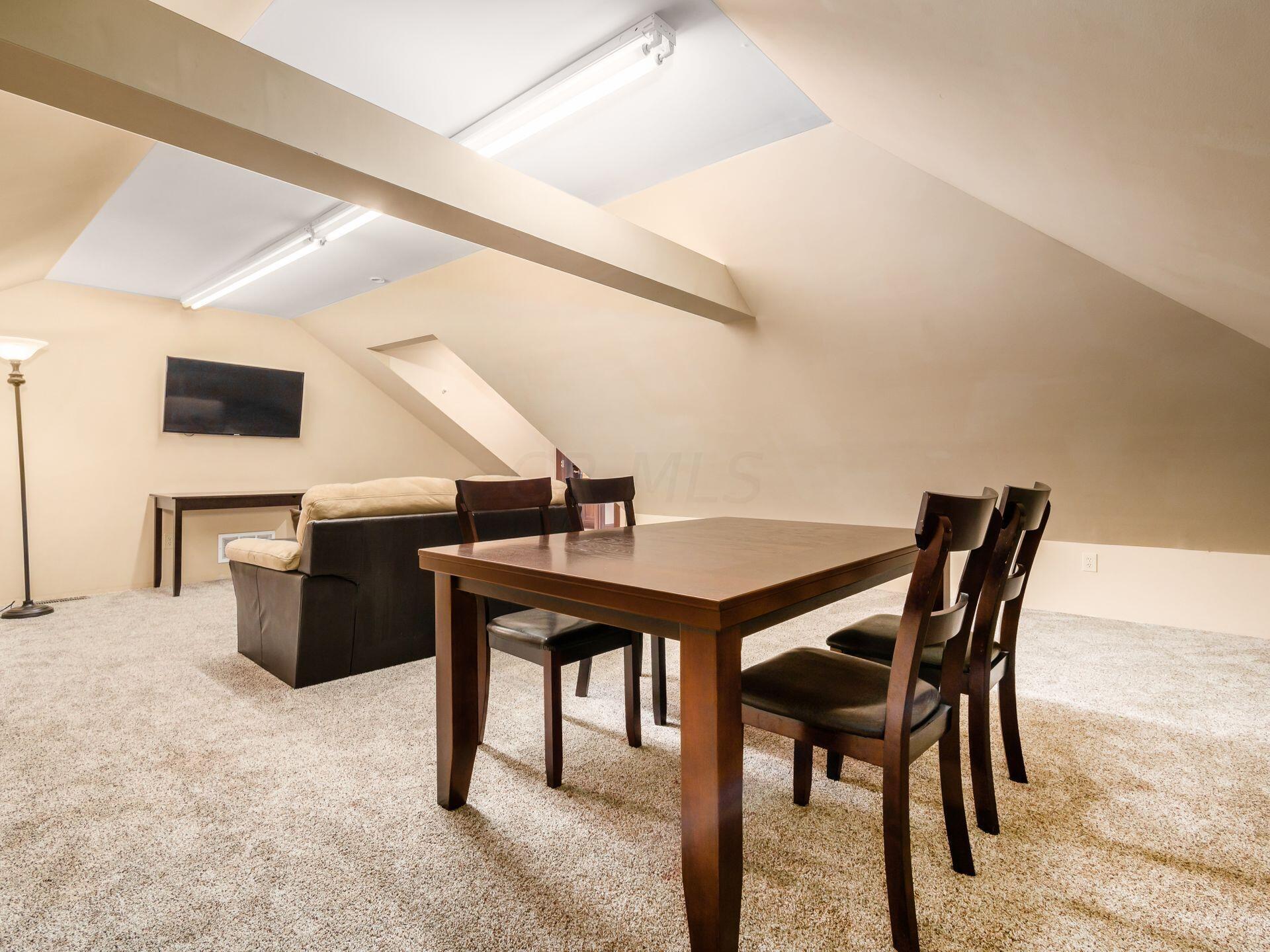 3575 State Rte 37 West Delaware, OH 43015 - Photo 67 of 92 2nd Floor / 4th Bedroom Suite
