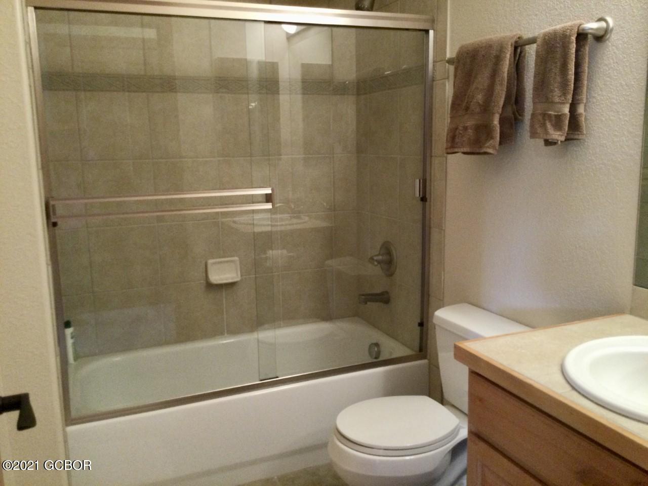 701 Red Quill Way Winter Park, CO 80482 - Photo 27 of 31 upstairs hall bath