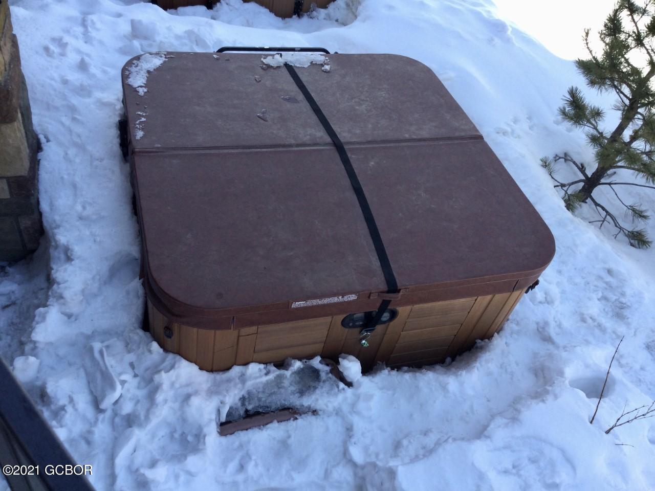 701 Red Quill Way Winter Park, CO 80482 - Photo 29 of 31 hot tub