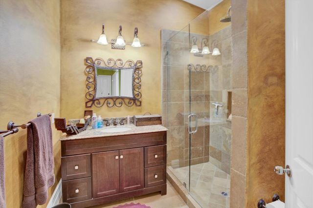 $2,199,000 | 2440 Los Alisos Drive, Fallbrook, CA 92028