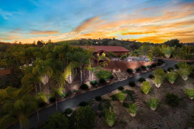 $2,199,000 | 2440 Los Alisos Drive, Fallbrook, CA 92028