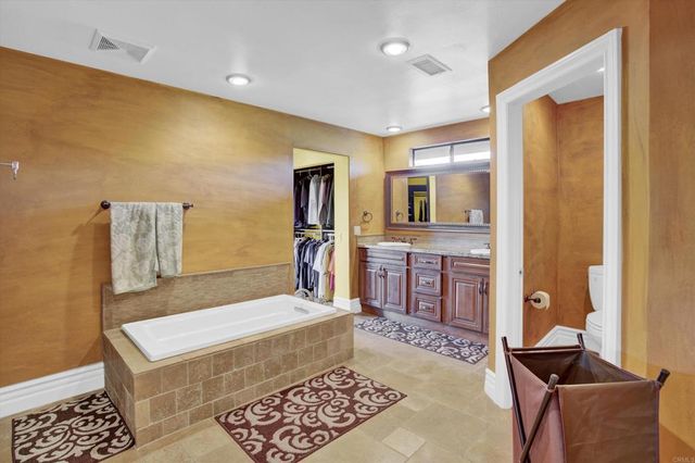 $2,199,000 | 2440 Los Alisos Drive, Fallbrook, CA 92028