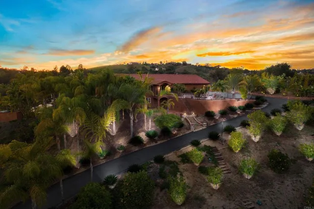 $2,199,000 | 2440 Los Alisos Drive, Fallbrook, CA 92028