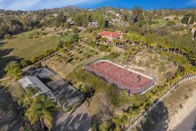 $2,199,000 | 2440 Los Alisos Drive, Fallbrook, CA 92028