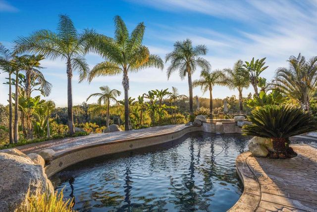 $2,199,000 | 2440 Los Alisos Drive, Fallbrook, CA 92028