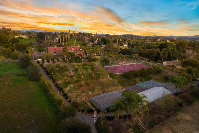 $2,199,000 | 2440 Los Alisos Drive, Fallbrook, CA 92028