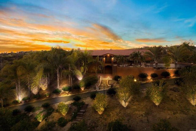 $2,199,000 | 2440 Los Alisos Drive, Fallbrook, CA 92028