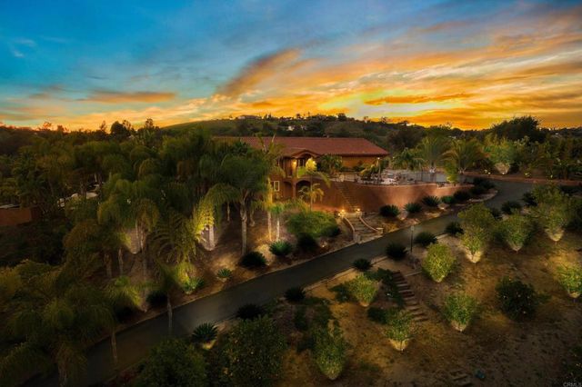 $2,199,000 | 2440 Los Alisos Drive, Fallbrook, CA 92028