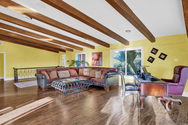 $2,199,000 | 2440 Los Alisos Drive, Fallbrook, CA 92028