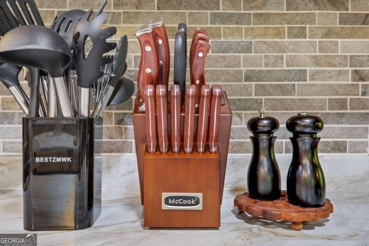 166 Nantahala Pass Road Blue Ridge, GA 30513 - Photo 14 of 42