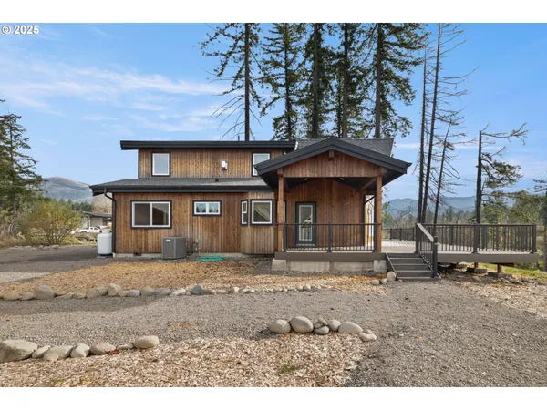 $875,000 | 138 Santiam Street, Gates, OR 97346