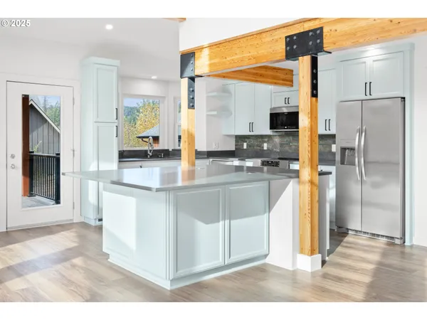 $875,000 | 138 Santiam Street, Gates, OR 97346