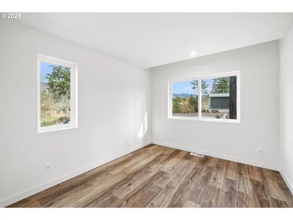 $875,000 | 138 Santiam Street, Gates, OR 97346