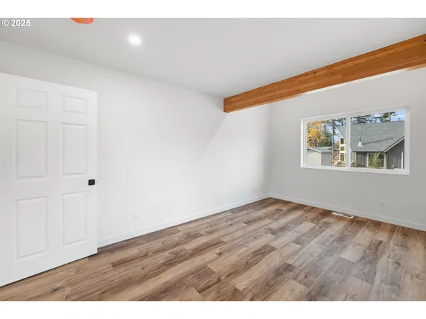 $875,000 | 138 Santiam Street, Gates, OR 97346