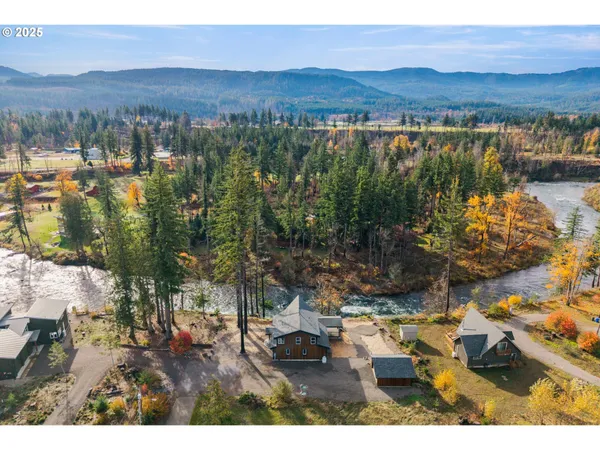 $875,000 | 138 Santiam Street, Gates, OR 97346