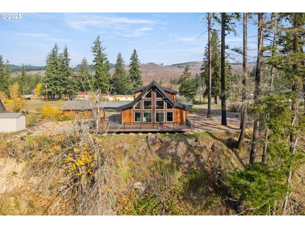 $875,000 | 138 Santiam Street, Gates, OR 97346