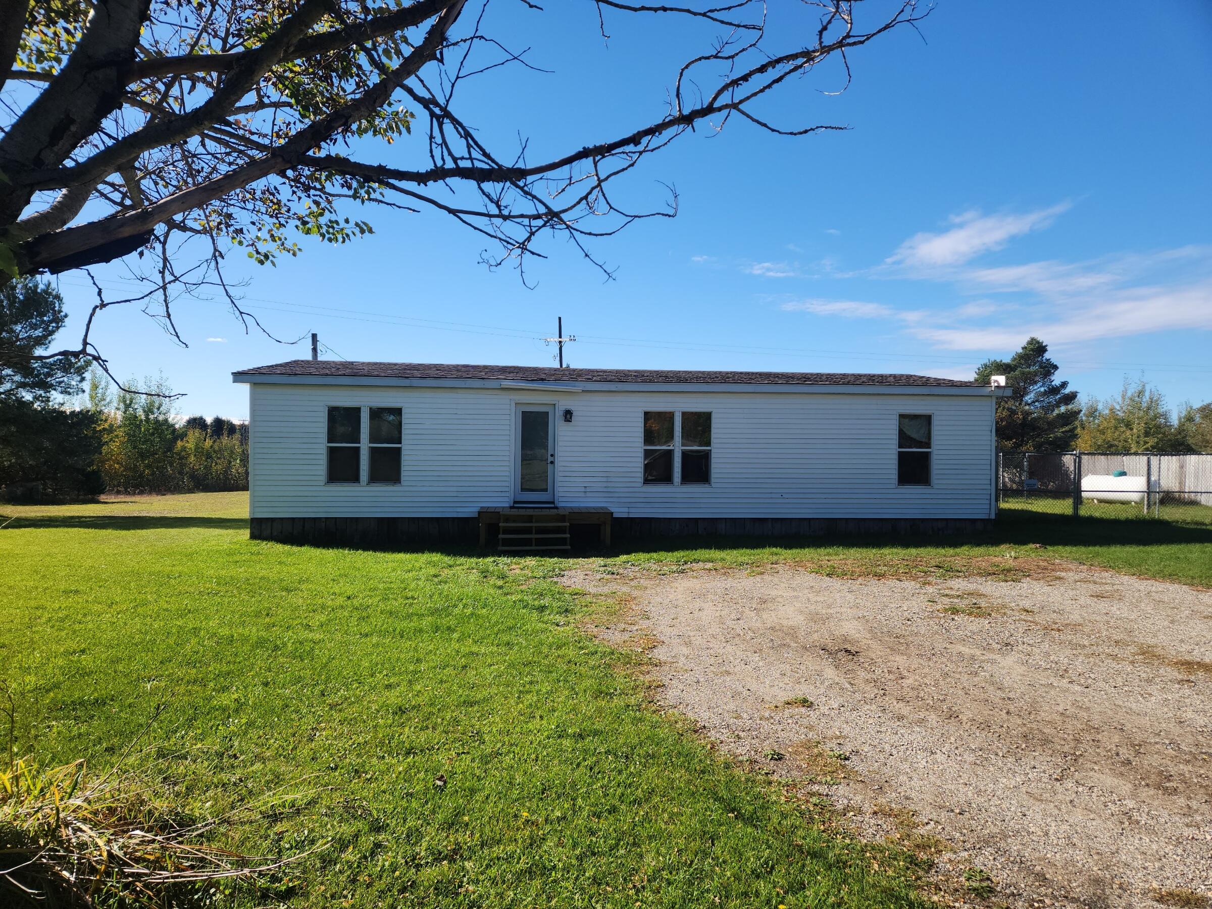 5960 South 25 Road Boon, MI 49618 - Photo 1 of 14 20251015_151515