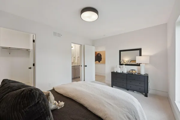 $1,599,900 | 705 Ensconced Way, Chaska, MN 55318