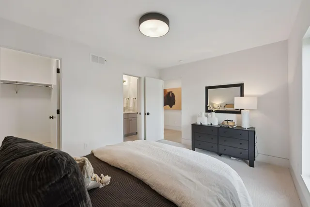 $1,625,000 | 705 Ensconced Way, Chaska, MN 55318